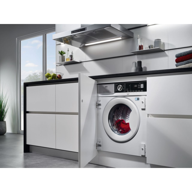 AEG 7000 Series L7WC84636BI Integrated 8Kg / 4Kg Washer Dryer with 1500 rpm - White 
