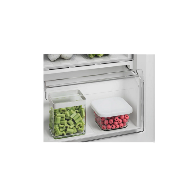 Aeg OSC3S181ES 178Cm 70/30 Integrated Fridge Freezer With Sliding Door Hinge 