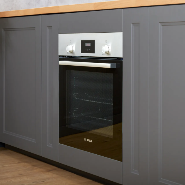 Bosch HHF113BR0B Series 2 Built In Electric Single Oven - Stainless Steel