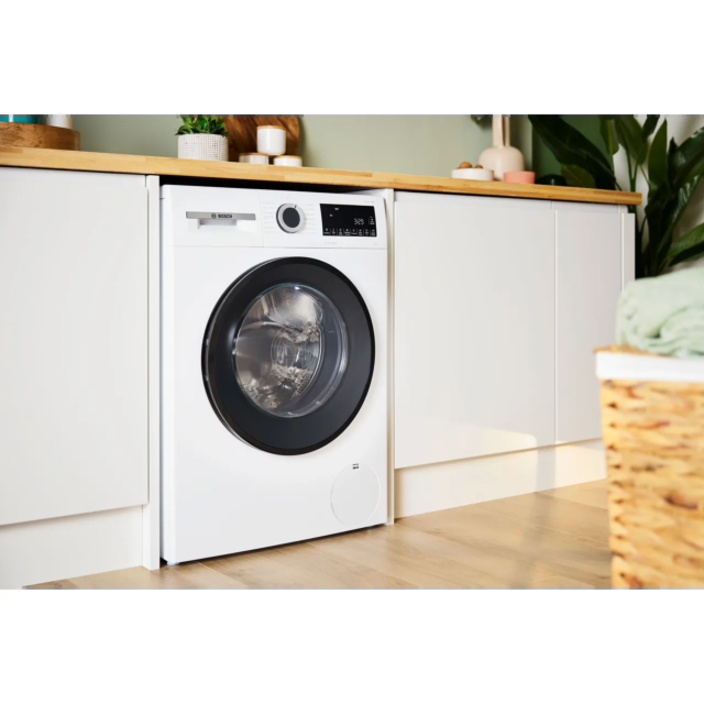 Bosch WGG24400GB Series 6 9kg Washing Machine with 1400 rpm - White