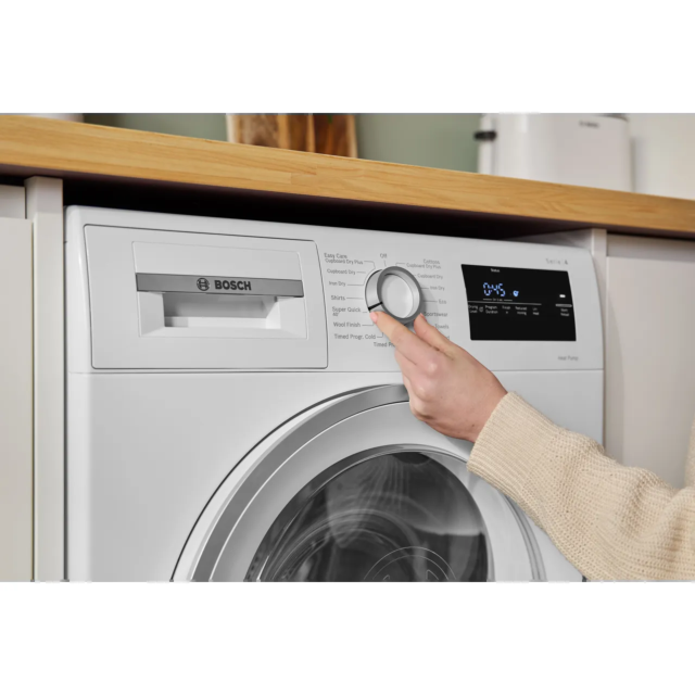 Bosch WTH85226GB Series 4 8Kg Heat Pump Tumble Dryer - White