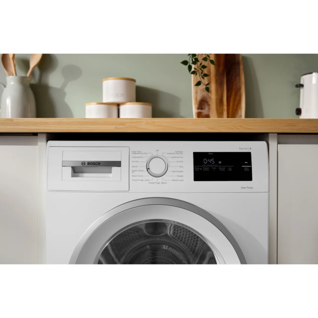 Bosch WTH85226GB Series 4 8Kg Heat Pump Tumble Dryer - White
