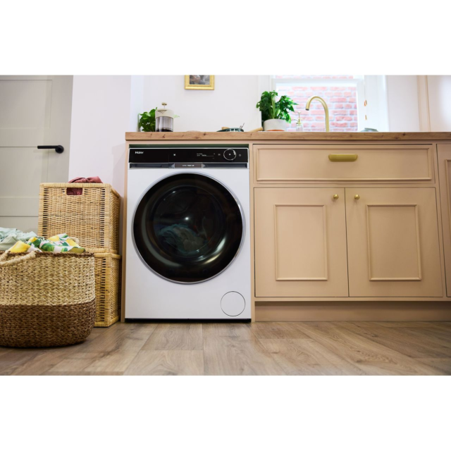 Haier X Series 11 HD90-A3Q97U1 Wifi Connected 9Kg Heat Pump Tumble Dryer - White 