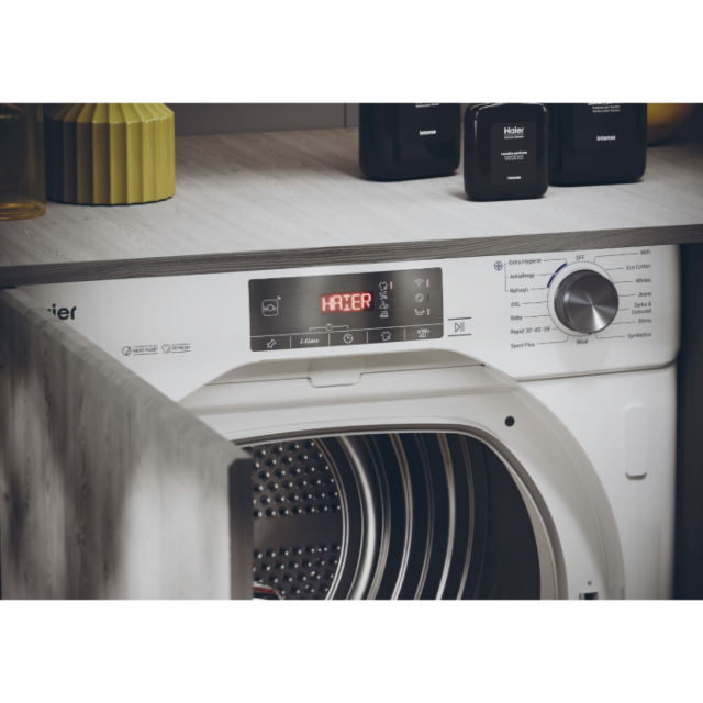 Haier HDBIH7A2TBEX Haier Series 4 Hdbih7a2tbex Integrated 7Kg Heat Pump Tumble Dryer - White - A++ R