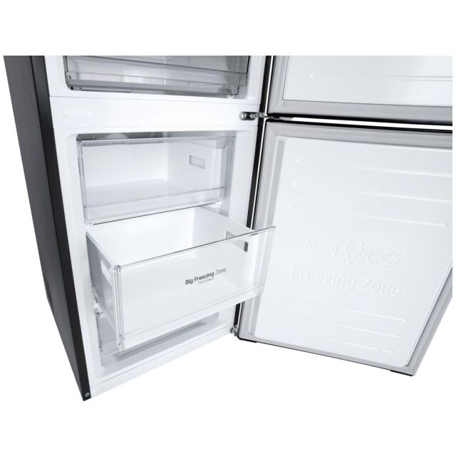 LG NatureFRESH™ GBP62MCNAC 70/30 Frost Free Fridge Freezer - Black 