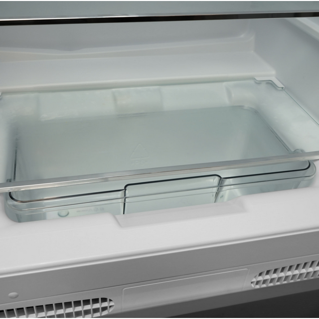 Montpellier MBUL134E Integrated Built Under Larder