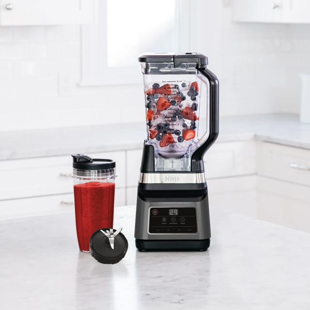 Ninja BN750UK 2.1 Litre Blender with 2 Accessories