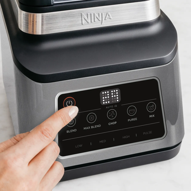 Ninja BN800UK 2.1 Litre Food Processor With 4 Accessories