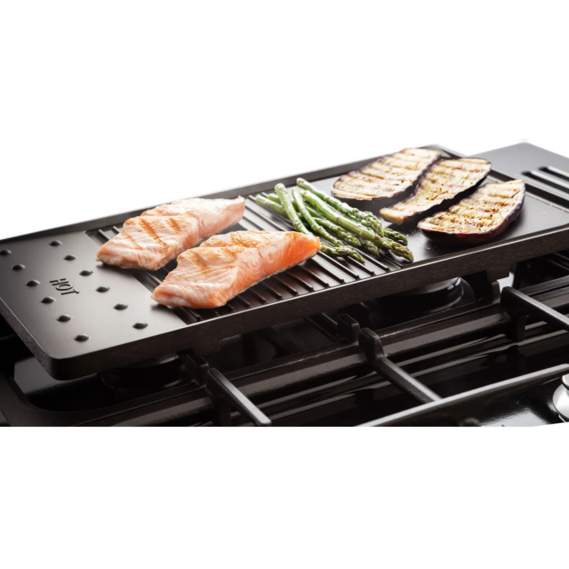 Rangemaster Classic Deluxe 100 Dual Fuel CLDL100DFPGBL/AB1 100cm wide Dual Fuel Range Cooker with Gas Hob - Black / Antique Brass