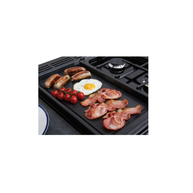 Rangemaster Classic Deluxe 110 CLDLB110DFPPCR/AB1 110cm wide Dual Fuel Range Cooker with Gas Hob - Pale Cream / Antique Brass